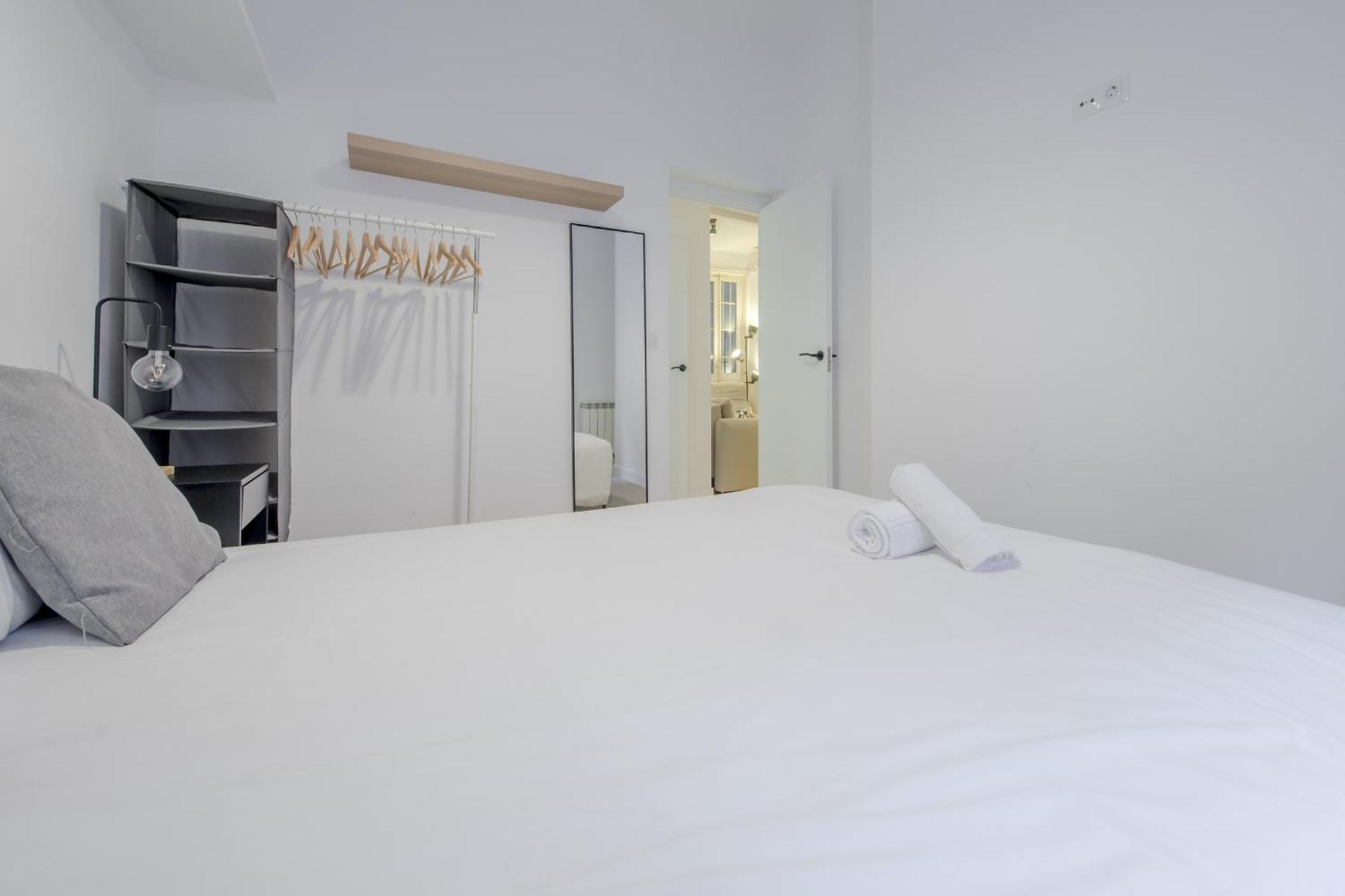 Premium Apt Para 9Pax En Calle Olmo - Centro De Madrid E1 외부 사진